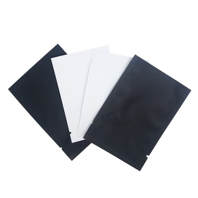 شراء الألوان المختلطة الأسود الأبيض Mylar ورق الفراغ قابلة للفصل الحرارية قابلة للفصل أكياس الكيس مع خروقات الدموع للتغليف الغذائي online manufacture